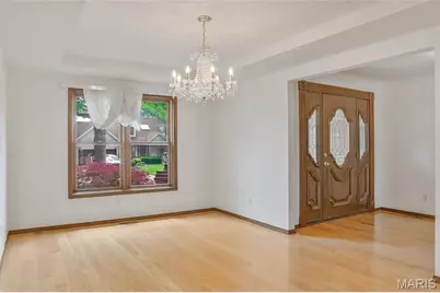 6810 Wynfield Terrace Drive, Saint Louis, MO 63129 - Photo 7