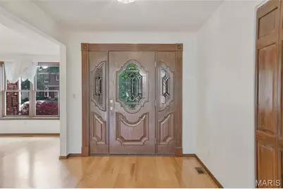 6810 Wynfield Terrace Drive, Saint Louis, MO 63129 - Photo 5