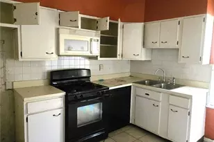 1371 Louisville Ave, Saint Louis, MO 63139 - Photo 3