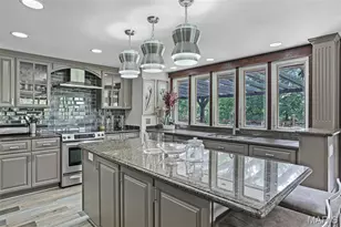 7 Talisman Way Dr, Florissant, MO 63034 - Photo 11