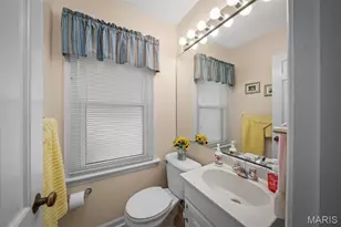 801 Fairdale Ave, Rock Hill, MO 63119 - Photo 17