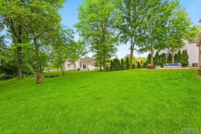 2412 Parkmoor Court, Des Peres, MO 63021 - Photo 55