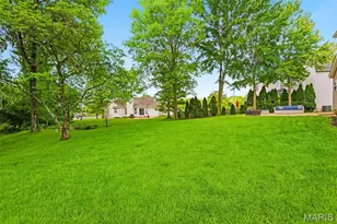 2412 Parkmoor Ct, Des Peres, MO 63021 - Photo 55
