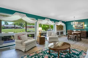 56 Lincord Dr, Saint Louis, MO 63128 - Photo 5