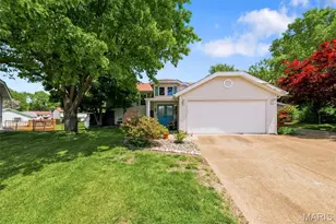 2425 Farnham Ct, Florissant, MO 63033 - Photo 5