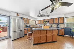 2425 Farnham Ct, Florissant, MO 63033 - Photo 11
