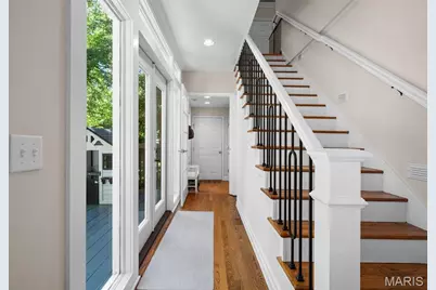 19 W Jackson Road, Webster Groves, MO 63119 - Photo 17