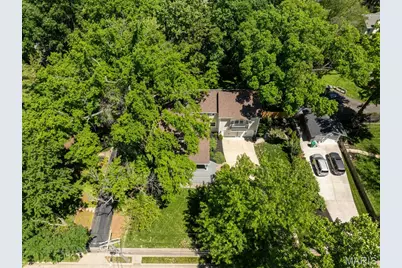 19 W Jackson Road, Webster Groves, MO 63119 - Photo 3