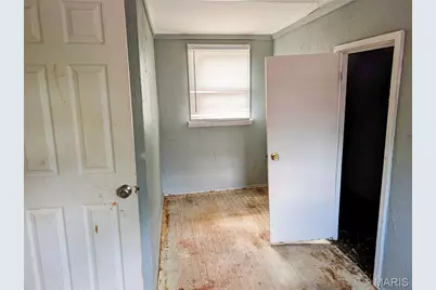 [Address not provided], Saint Louis, MO 63121 - Photo 13