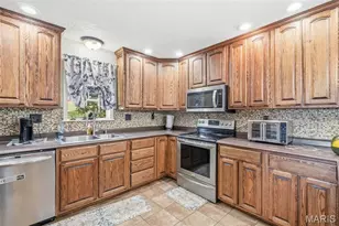 409 Luke St, Ellisville, MO 63336 - Photo 31
