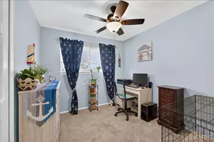 10433 Leitrim Dr, Saint Louis, MO 63123 - Photo 15