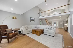 3005 Crossview Est, Oakville, MO 63129 - Photo 7