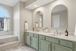 3005 Crossview Est, Oakville, MO 63129 - Photo 25