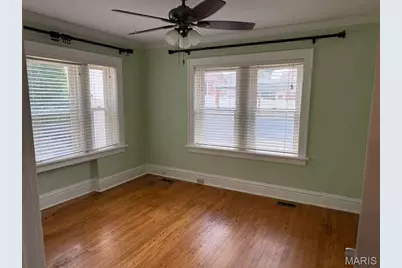 6926 Hurst Court, Saint Louis, MO 63116 - Photo 11