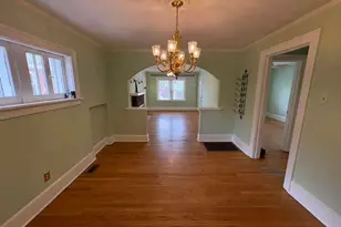 6926 Hurst Ct, Saint Louis, MO 63116 - Photo 5