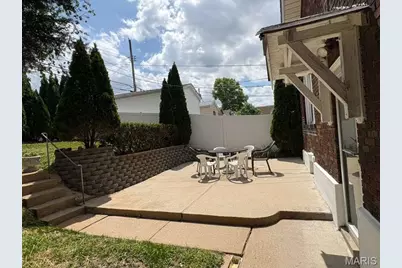6926 Hurst Court, Saint Louis, MO 63116 - Photo 15