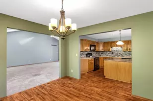 2061 Lost Meadow Dr, Saint Charles, MO 63303 - Photo 11