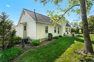2061 Lost Meadow Dr, Saint Charles, MO 63303 - Photo 33