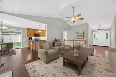 130 Barrington Lake Drive, Dardenne Prairie, MO 63368 - Photo 5