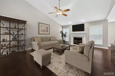130 Barrington Lake Drive, Dardenne Prairie, MO 63368 - Photo 3