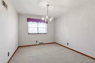 3503 Wintergreen Ln, Saint Louis, MO 63125 - Photo 9