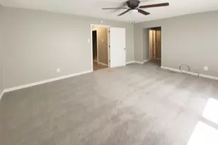 3660 Parc Chateau Ln, Saint Louis, MO 63033 - Photo 5