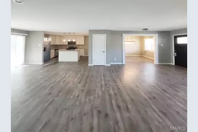 3660 Parc Chateau Lane, Saint Louis, MO 63033 - Photo 9