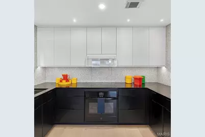 5567 Waterman Boulevard #B, Saint Louis, MO 63112 - Photo 25