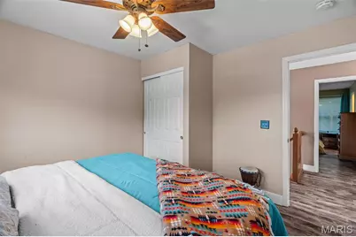 5794 Wickershire Lane, Saint Louis, MO 63129 - Photo 37