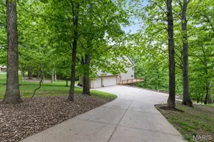 533 Rooster Ridge Ct, Defiance, MO 63341 - Photo 3