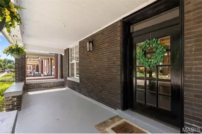 5928 De Giverville Avenue, Saint Louis, MO 63112 - Photo 3