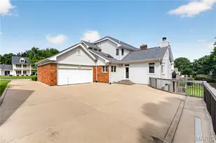1841 Winter Run Ct, Chesterfield, MO 63017 - Photo 7