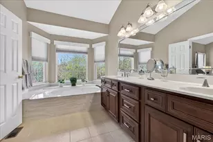 17648 Westhampton Woods Dr, Wildwood, MO 63005 - Photo 21