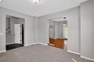 9533 Tennyson Ave, Overland, MO 63114 - Photo 15