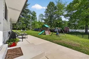 551 Saint Josephs Dr Dr, Ballwin, MO 63021 - Photo 19