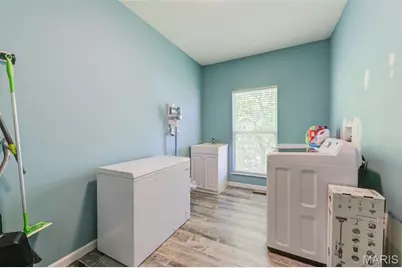 111 Matthews Drive, Wentzville, MO 63385 - Photo 15