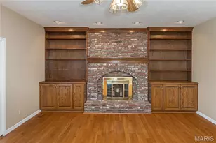 22 Huntington Pkwy, Saint Charles, MO 63301 - Photo 11