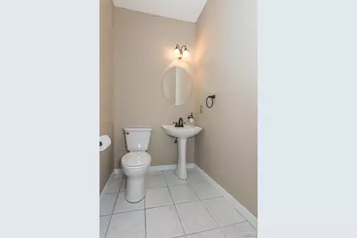 22 Huntington Parkway, Saint Charles, MO 63301 - Photo 9