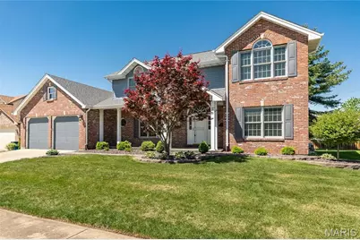22 Huntington Parkway, Saint Charles, MO 63301 - Photo 1