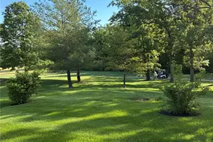 33 Bear Creek Dr, Wentzville, MO 63385 - Photo 7