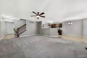 13107 Tesson Hollow Dr, Saint Louis, MO 63128 - Photo 11