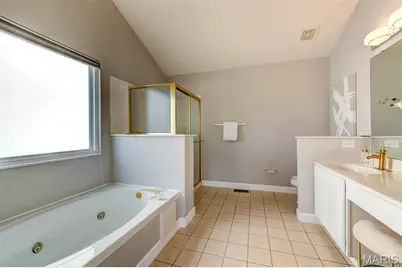 11431 Daykin Drive, Saint Louis, MO 63146 - Photo 17