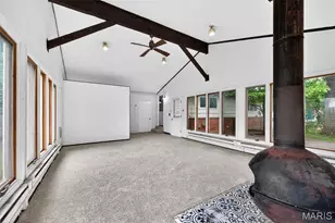 2195 Somerset Dr, Florissant, MO 63033 - Photo 9