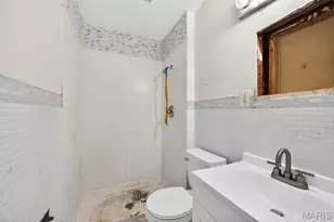 2195 Somerset Dr, Florissant, MO 63033 - Photo 21