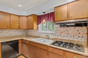 9418 Radio Dr, Affton, MO 63123 - Photo 19