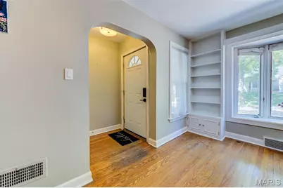 8670 Eulalie Avenue, Saint Louis, MO 63144 - Photo 9