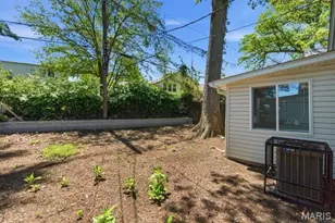 6758 Kenwood Dr, Saint Louis, MO 63121 - Photo 33