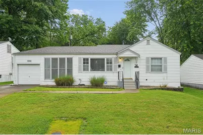 10200 Coburg Lands Drive, Bellefontaine Neighbors, MO 63137 - Photo 1