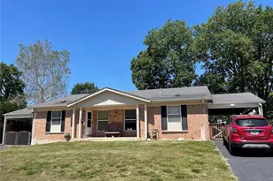 5224 - 5226 Ville Anita Ct, Hazelwood, MO 63042 - Photo 11