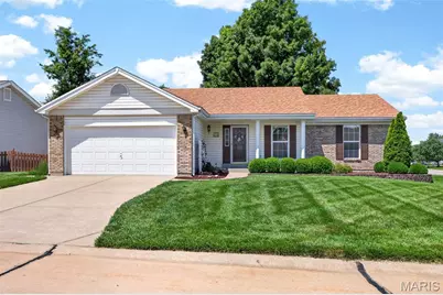 303 Harper Court, Saint Peters, MO 63376 - Photo 1